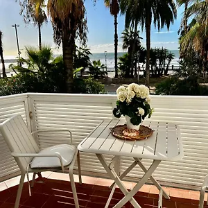 https://sitges-seafront-apartment.catalonia-hotels.com